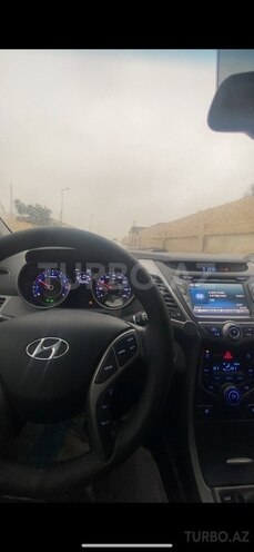 Hyundai Elantra 2015, 146,200 km - 1.8 l - Bakı