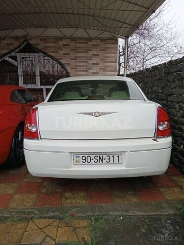Chrysler 300C 2005, 180,000 km - 2.7 l - Balakən