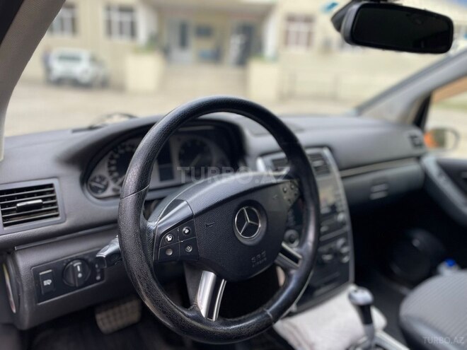 Mercedes B 170 2007, 175,000 km - 1.7 l - Biləsuvar
