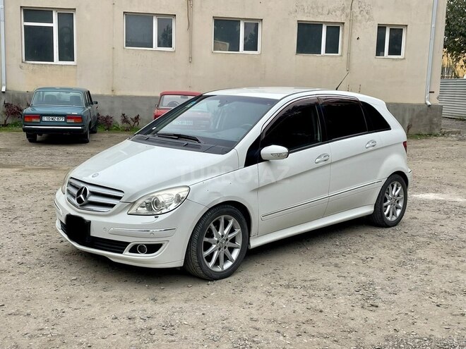Mercedes B 170 2007, 175,000 km - 1.7 l - Biləsuvar