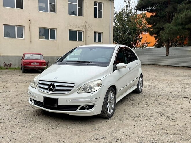 Mercedes B 170 2007, 175,000 km - 1.7 l - Biləsuvar