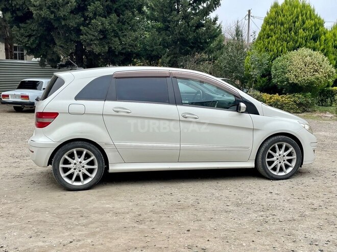 Mercedes B 170 2007, 175,000 km - 1.7 l - Biləsuvar