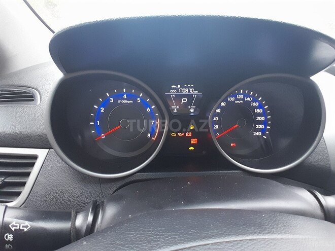 Hyundai Elantra 2011, 170,800 km - 1.8 l - Bakı