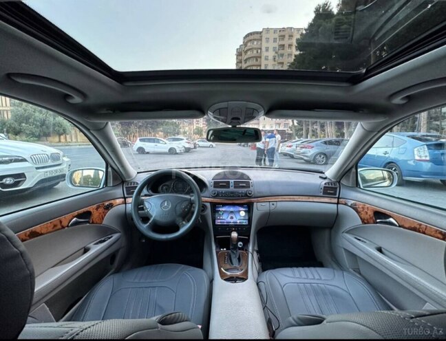 Mercedes E 270 2004, 344,000 km - 2.7 л - Xırdalan