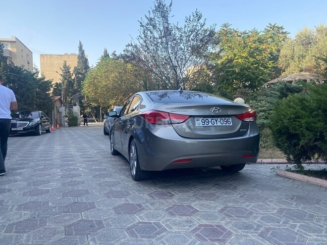 Hyundai Elantra 2013, 173,000 km - 1.8 l - Bakı