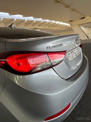 Hyundai Elantra 2015, 152,888 km - 1.8 l - Bakı