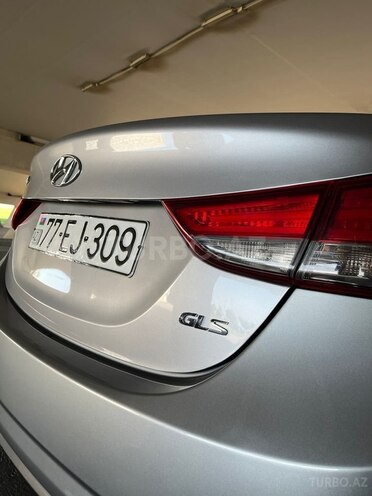Hyundai Elantra 2015, 152,888 km - 1.8 l - Bakı