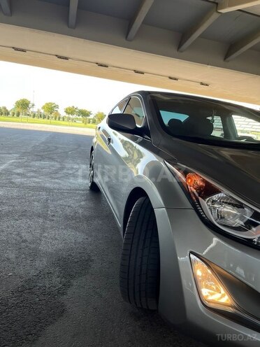 Hyundai Elantra 2015, 152,888 km - 1.8 l - Bakı