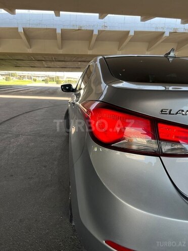 Hyundai Elantra 2015, 152,888 km - 1.8 l - Bakı