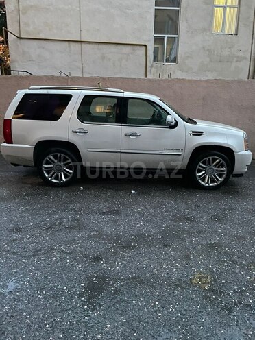 Cadillac Escalade 2008, 181,000 km - 6.2 l - Bakı