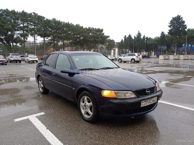 Opel Vectra 1998, 315,261 km - 2.0 l - Sumqayıt