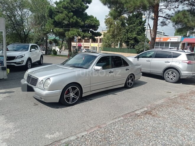 Mercedes E 200 1996, 356,800 km - 2.0 l - Bakı