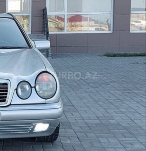 Mercedes E 200 1996, 356,800 km - 2.0 l - Bakı