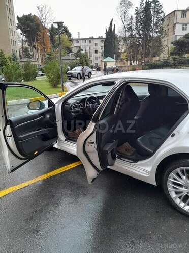 Toyota Camry 2019, 165,307 km - 2.5 l - Bakı