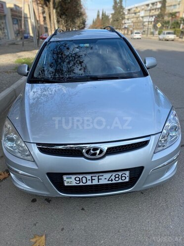 Hyundai i30 2008, 327,360 km - 1.6 л - Gəncə
