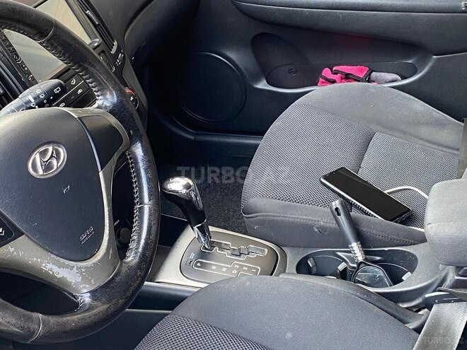 Hyundai i30 2008, 327,360 km - 1.6 л - Gəncə