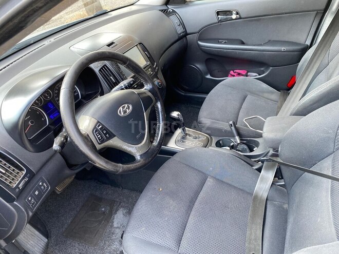 Hyundai i30 2008, 327,360 km - 1.6 л - Gəncə