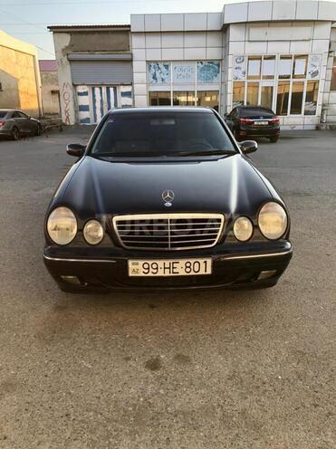 Mercedes E 220 2001, 287,787 km - 2.2 l - Bakı