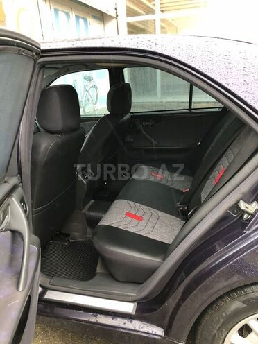 Mercedes E 220 2001, 287,787 km - 2.2 l - Bakı