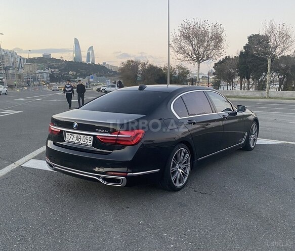 BMW 750 2016, 137,000 km - 4.4 l - Bakı