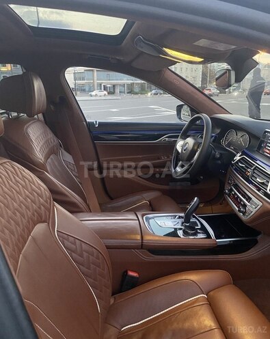 BMW 750 2016, 137,000 km - 4.4 l - Bakı