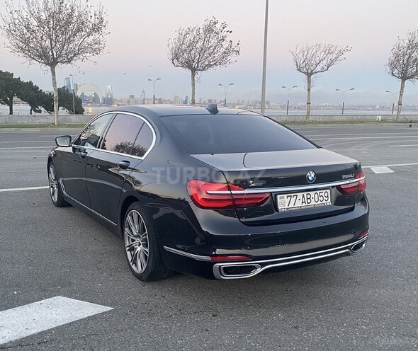 BMW 750 2016, 137,000 km - 4.4 l - Bakı