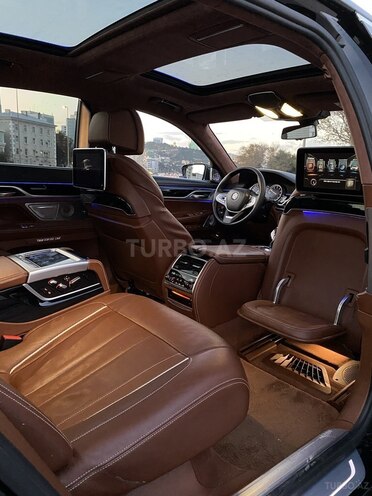 BMW 750 2016, 137,000 km - 4.4 l - Bakı