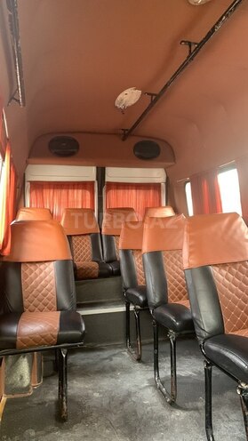 Mercedes 208 D 1993, 330,000 km - 2.3 л - Sabirabad