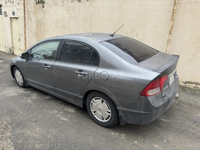 Honda Civic 2009, 242,800 km - 1.3 л - Sumqayıt