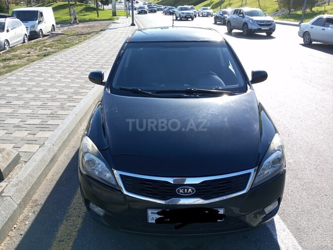 Kia Ceed 2010, 261,000 km - 1.6 л - Bakı
