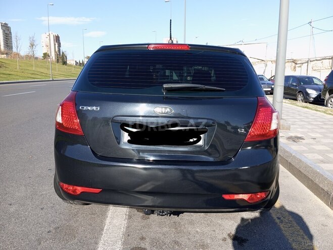 Kia Ceed 2010, 261,000 km - 1.6 л - Bakı