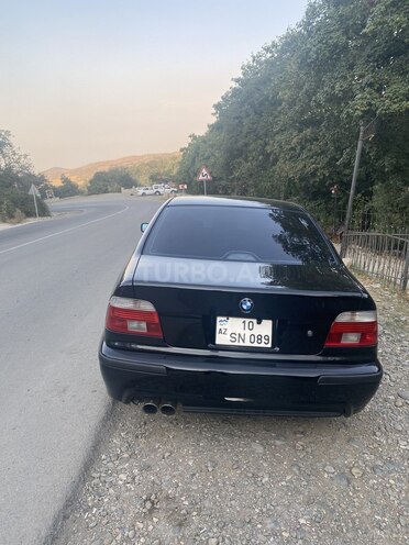 BMW 525 2003, 300,000 km - 2.5 л - Bakı