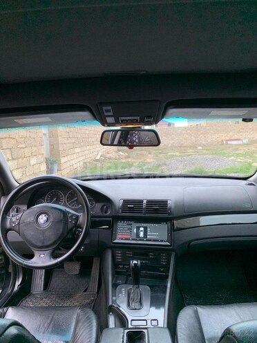 BMW 525 2003, 300,000 km - 2.5 л - Bakı