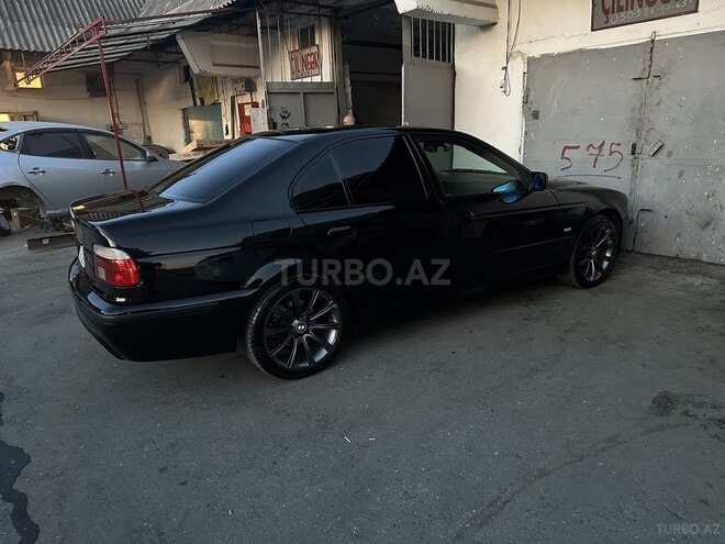 BMW 525 2003, 300,000 km - 2.5 л - Bakı
