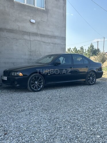BMW 525 2003, 300,000 km - 2.5 л - Bakı