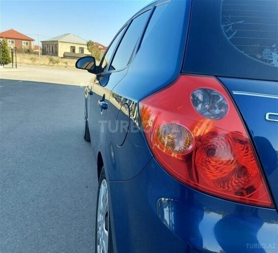 Kia Ceed 2009, 132,000 km - 1.4 л - Quba
