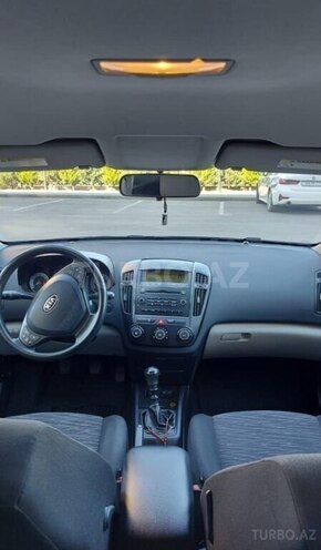 Kia Ceed 2009, 132,000 km - 1.4 л - Quba