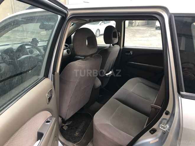 Mitsubishi Outlander 2004, 307,000 km - 2.4 l - Bakı