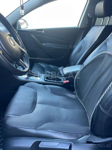 Volkswagen Passat 2006, 236,000 km - 2.0 l - Bakı