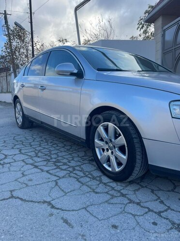 Volkswagen Passat 2006, 236,000 km - 2.0 l - Bakı