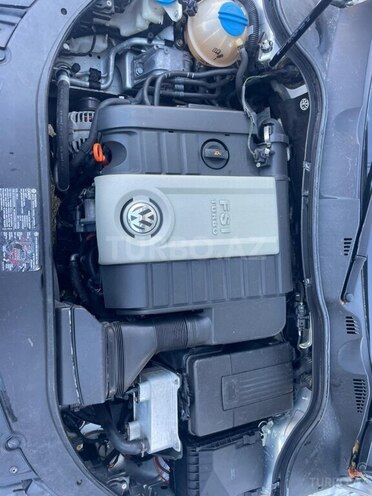 Volkswagen Passat 2006, 236,000 km - 2.0 l - Bakı