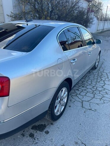 Volkswagen Passat 2006, 236,000 km - 2.0 l - Bakı