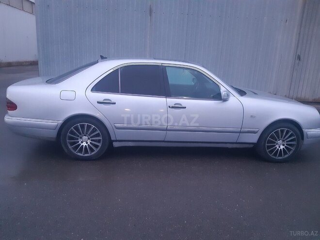 Mercedes E 280 1996, 455,000 km - 2.8 l - Bakı