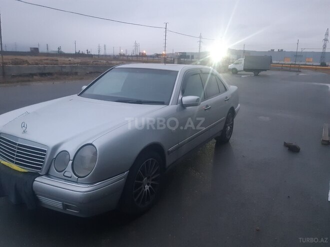 Mercedes E 280 1996, 455,000 km - 2.8 l - Bakı