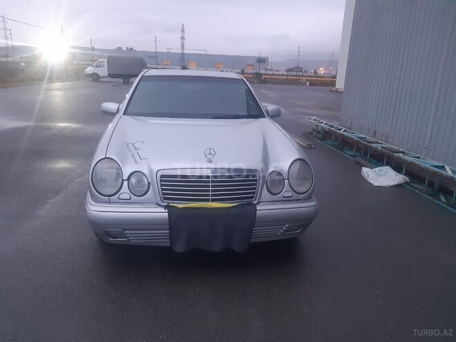 Mercedes E 280 1996, 455,000 km - 2.8 l - Bakı