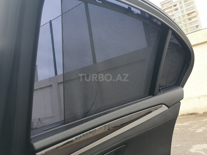 BMW 528 2014, 180,000 km - 2.0 l - Bakı