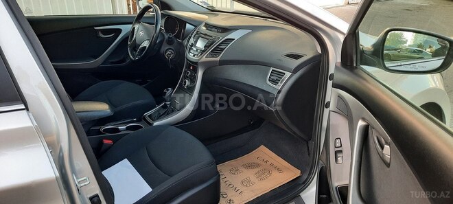 Hyundai Elantra 2014, 137,000 km - 1.8 l - Bakı