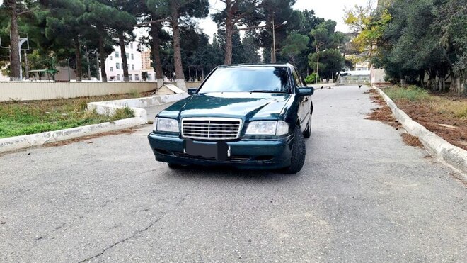 Mercedes C 180 2000, 320,000 km - 1.8 l - Bakı