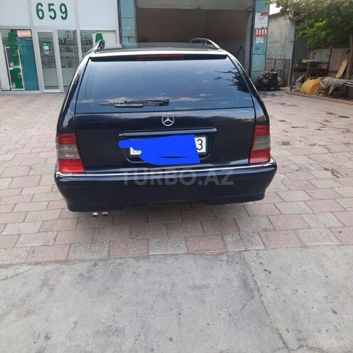 Mercedes C 220 1998, 231,452 km - 2.2 l - Bakı