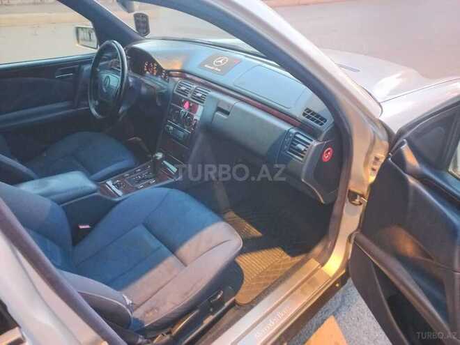 Mercedes E 200 1997, 298,456 km - 2.0 л - Gəncə